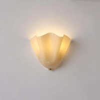Applique Murale Courbe Sculpturale en Verre