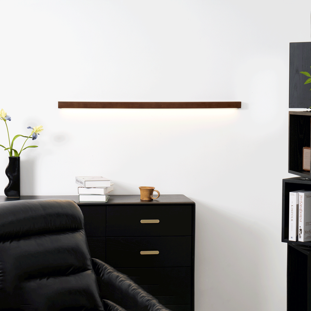 Applique Murale Linéaire en Bois