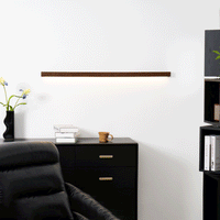 Applique Murale Linéaire en Bois