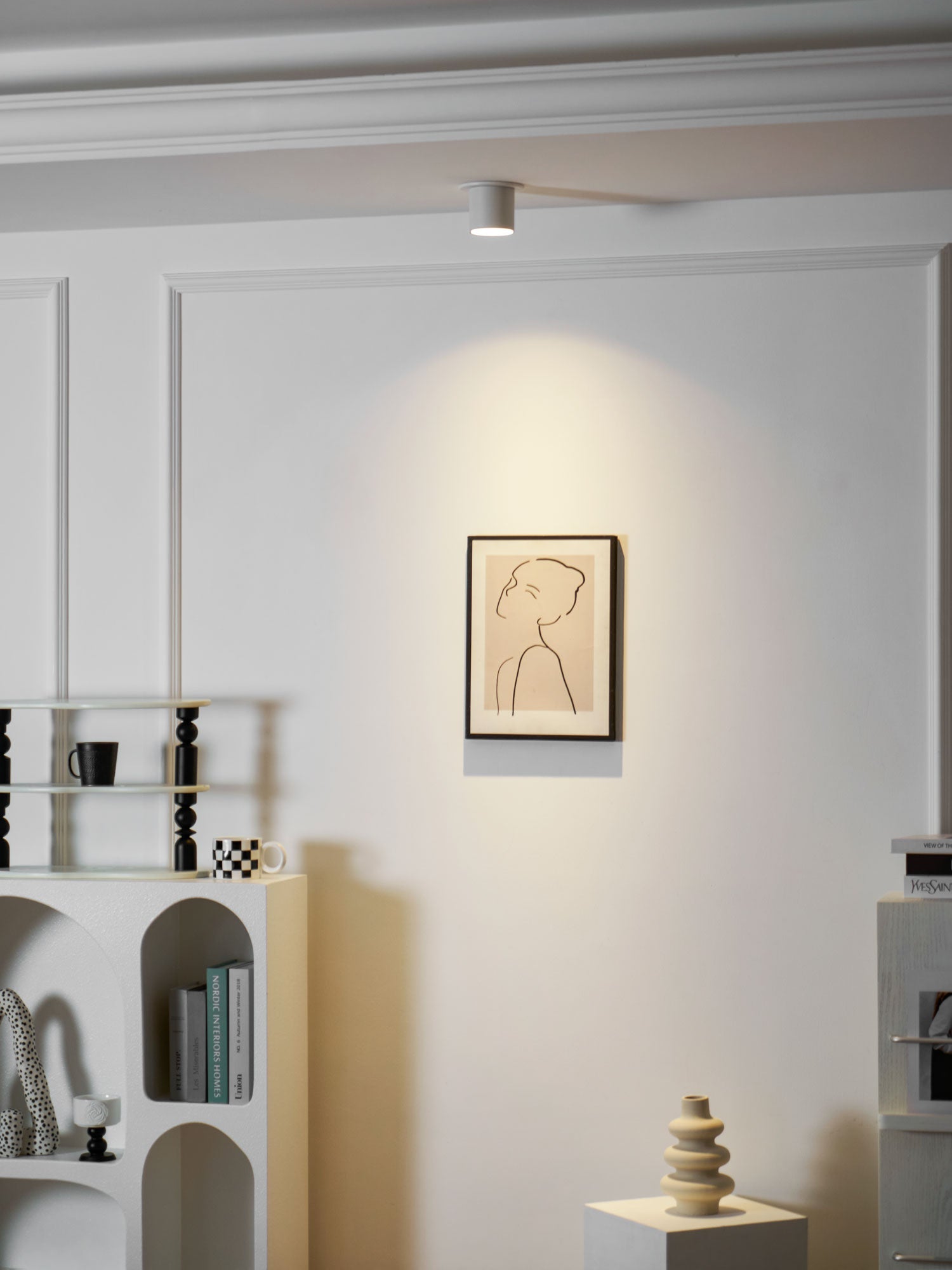 Modupoint Ceiling Light