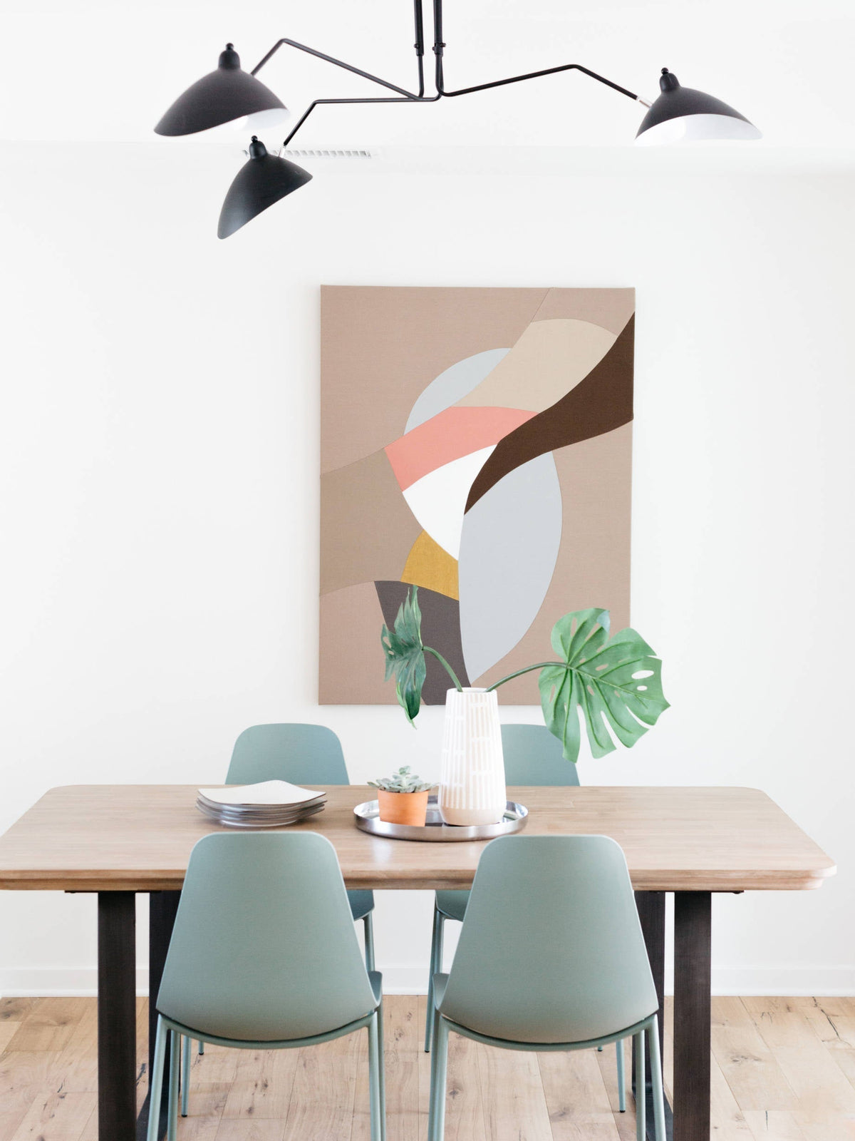 Plafonnier Linéaire à Bras Minimaliste