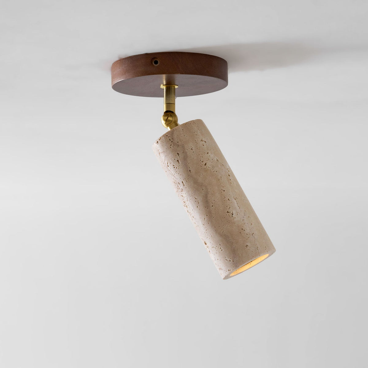 Solis Stone Spotlight