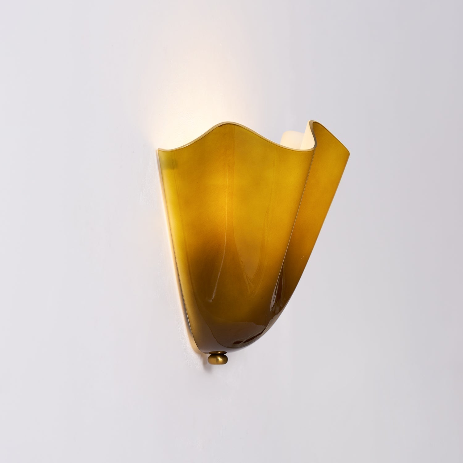 Applique Murale Courbe Sculpturale en Verre