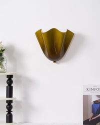 Applique Murale Courbe Sculpturale en Verre