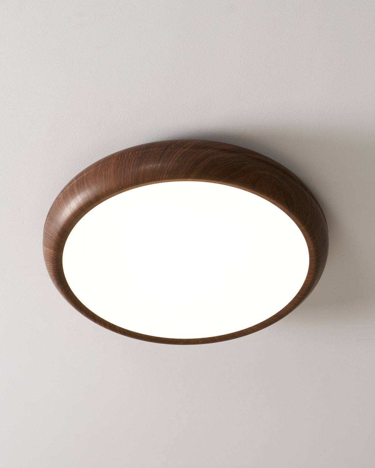 Wood Grain Round Ceiling Lamp