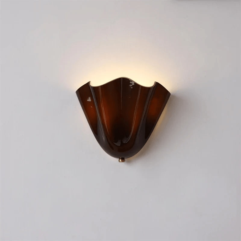 Applique Murale Courbe Sculpturale en Verre
